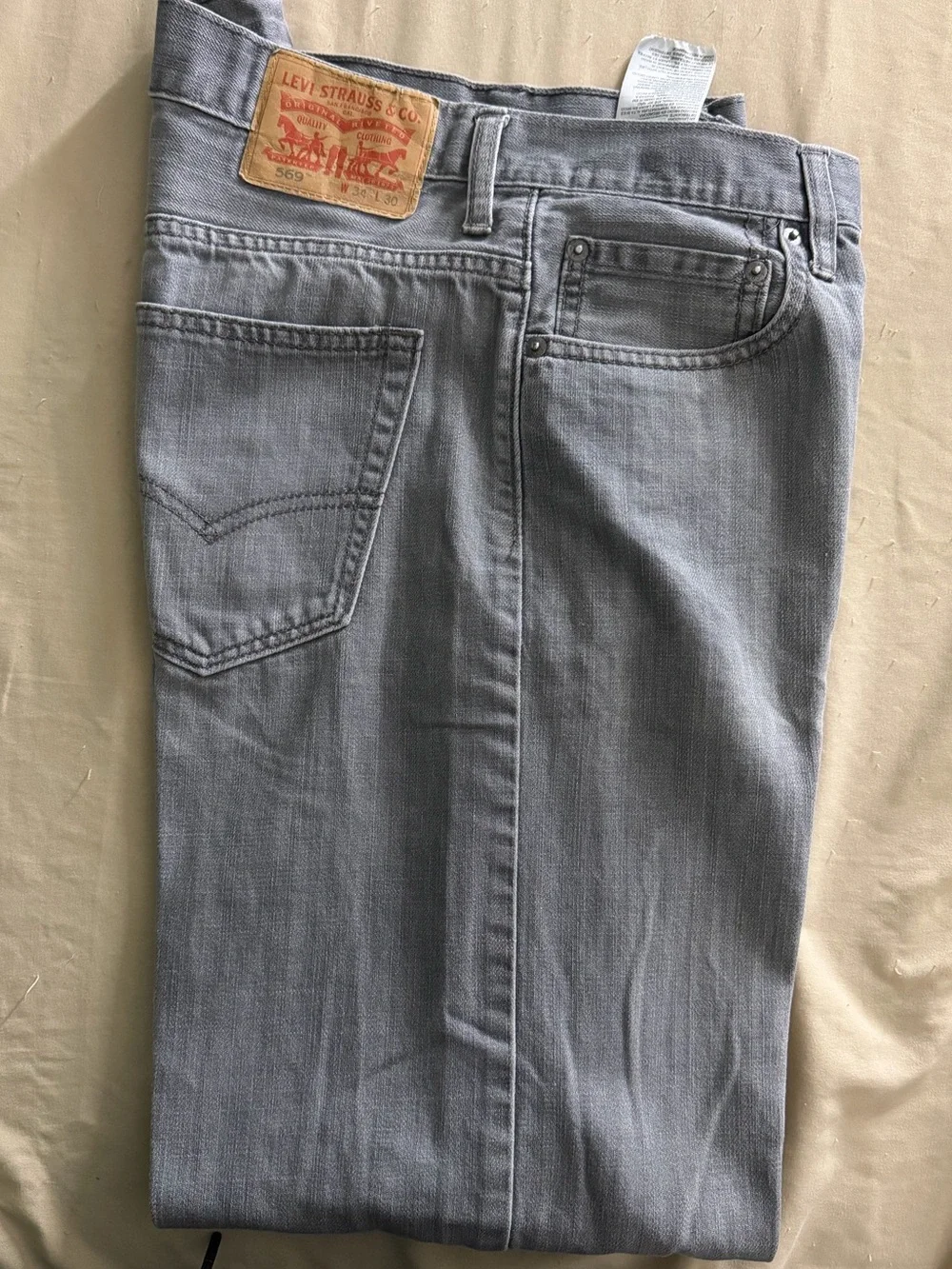 Levi's Men's Light Gray Slim Straight Jeans